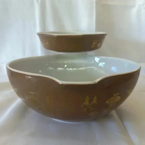 Pyrex EARLY AMERICAN 4 Qt. 444 Cinderella Bowl Brown & Gold Design & 1.5 Qt Dish - Picture 4 of 10
